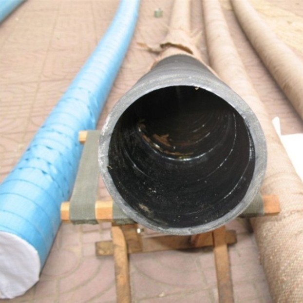 Mud delivery rubber hose